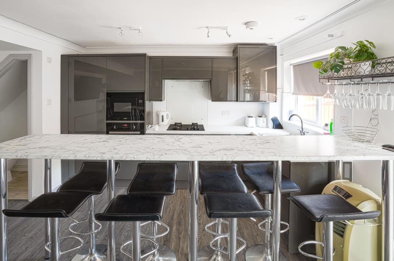 Appartement Perfect Couple Retreat To Unwind&Relax With Hottub à Peacehaven Extérieur photo